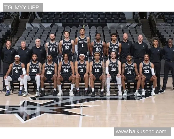 华盛顿奇才与新奥尔良鹈鹕的激烈对决引发球迷热议与期待