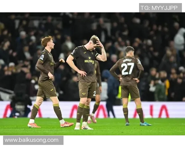 布伦特福德主场迎战女王巡游队全力争胜的精彩对决