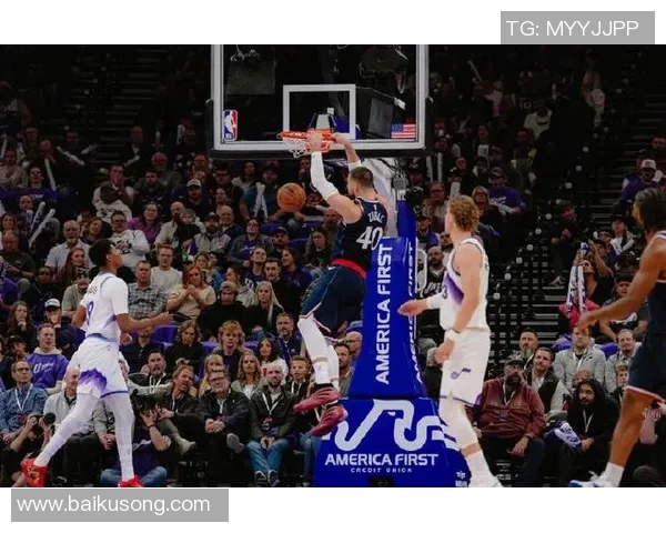 快船与爵士激战正酣腾讯直播全程带你领略精彩瞬间