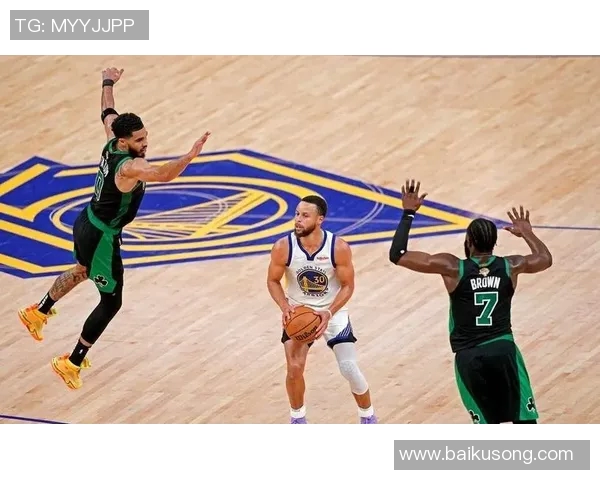 迈尼昂的崛起与影响力分析：从球场到生活的多重角色探讨