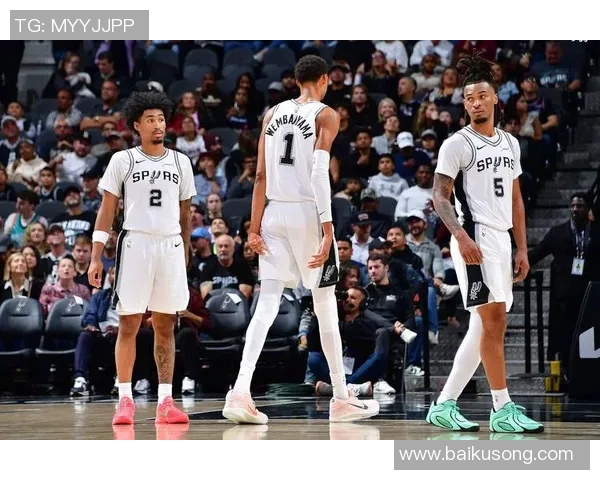 精彩对决NBA直播篮网对阵鹈鹕全场回顾与精彩瞬间分析